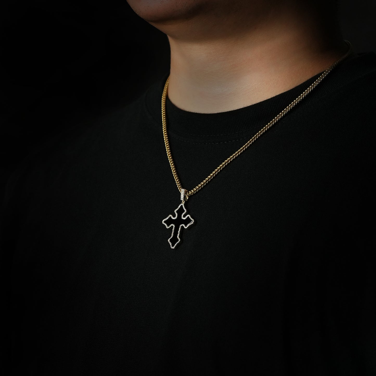 Agate Gothic Cross Pendant